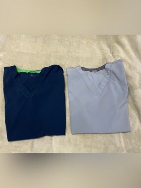 Womens Carhartt V-Neck Scrub Tops - Navy & Light Gray